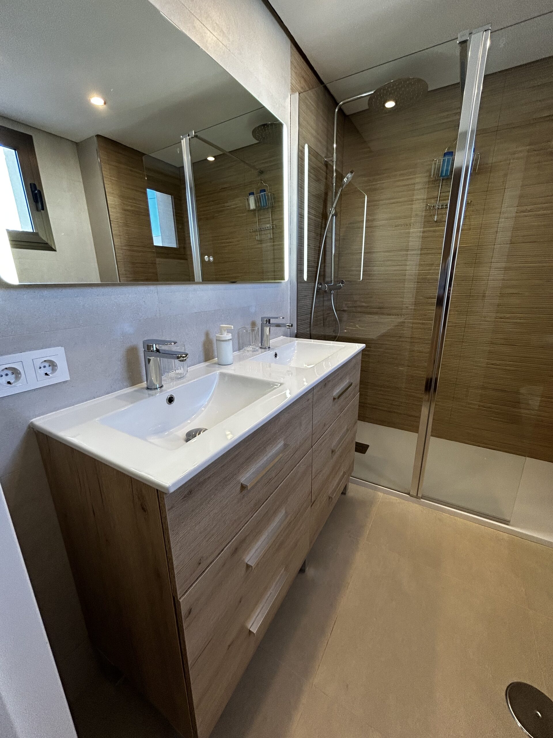 Bathroom I