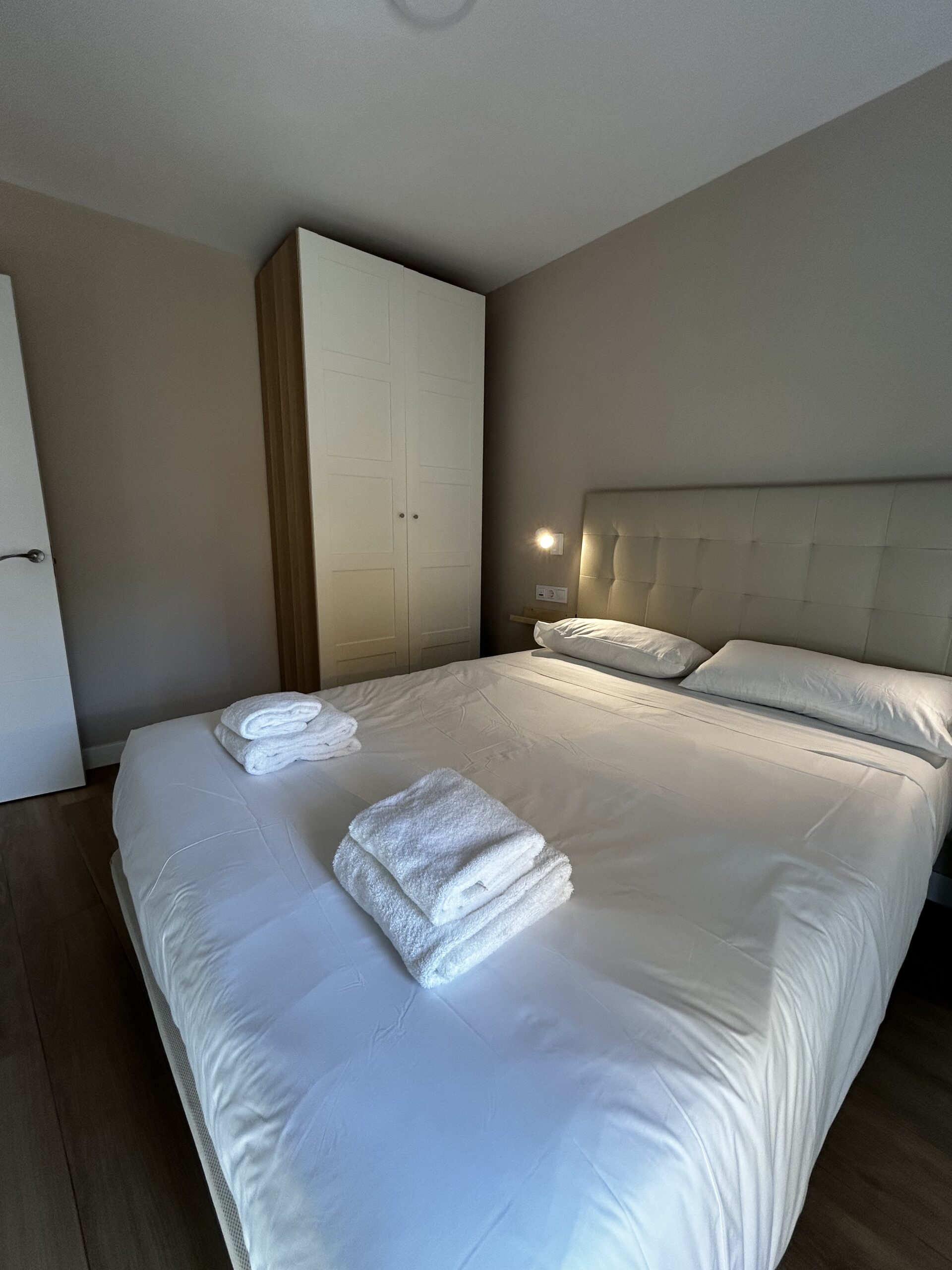Queen bed